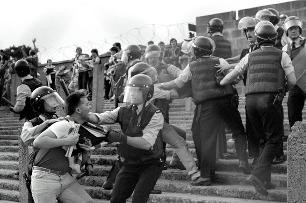 Cliftonville-riots-1990388