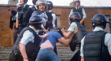 Cliftonville-soccer-violence-19840098b